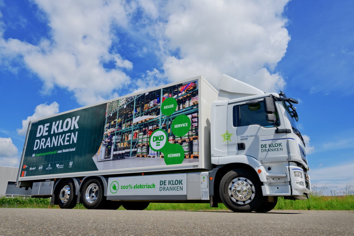 deklokdranken reclame fotografie vrachtwagen electrisch 004